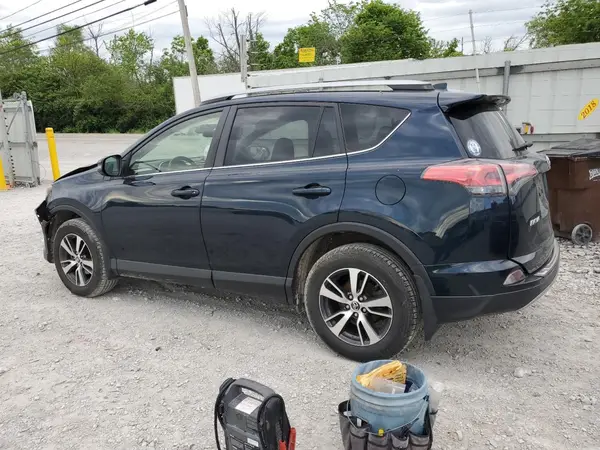 JTMRFREV9JJ724280 2018 TOYOTA RAV 4 - Image 2