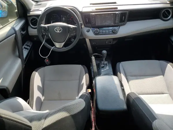 JTMRFREV9JJ729897 2018 TOYOTA RAV 4 - Image 8