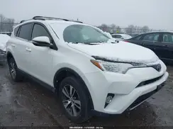 JTMRFREV9JJ748854 2018 TOYOTA RAV 4