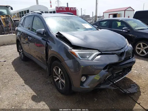 JTMRFREVXGJ101324 2016 TOYOTA RAV 4 - Image 1
