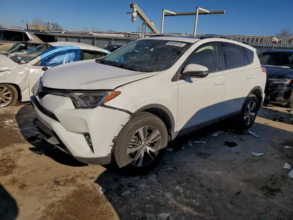 JTMRFREVXHD200032 2017 TOYOTA RAV 4 - Image 1