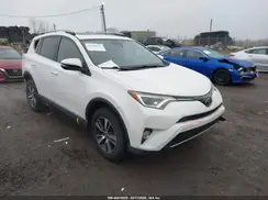 JTMRFREVXHD209636 2017 TOYOTA RAV 4