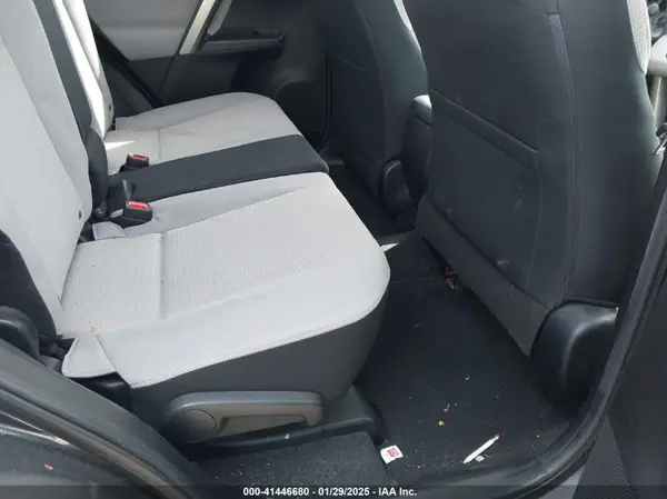 JTMRFREVXHJ110848 2017 TOYOTA RAV 4 - Image 8
