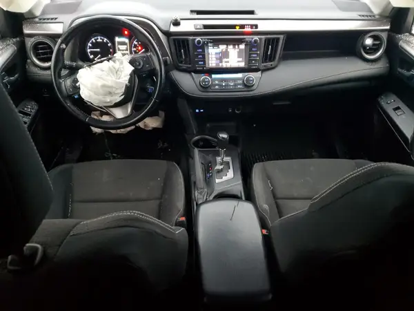 JTMRFREVXHJ112969 2017 TOYOTA RAV 4 - Image 8
