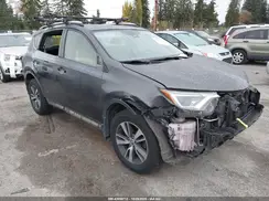 JTMRFREVXHJ114768 2017 TOYOTA RAV 4