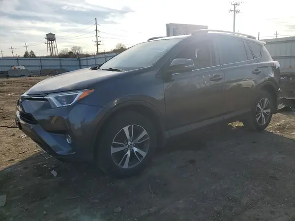 JTMRFREVXHJ129870 2017 TOYOTA RAV 4 - Image 1