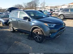 JTMRFREVXHJ131733 2017 TOYOTA RAV 4