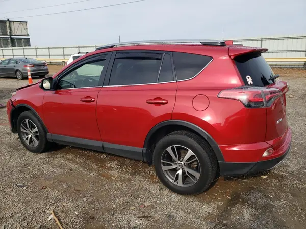 JTMRFREVXHJ157622 2017 TOYOTA RAV 4 - Image 2