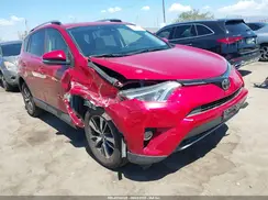 JTMRFREVXHJ158219 2017 TOYOTA RAV 4