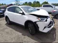 JTMRFREVXHJ172430 2017 TOYOTA RAV 4