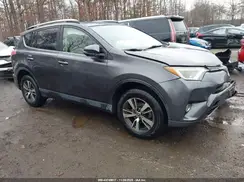 JTMRFREVXHJ701701 2017 TOYOTA RAV 4