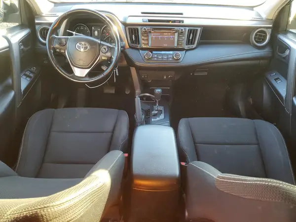 JTMRFREVXHJ704145 2017 TOYOTA RAV 4 - Image 8