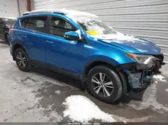 JTMRFREVXHJ711404 2017 TOYOTA RAV 4