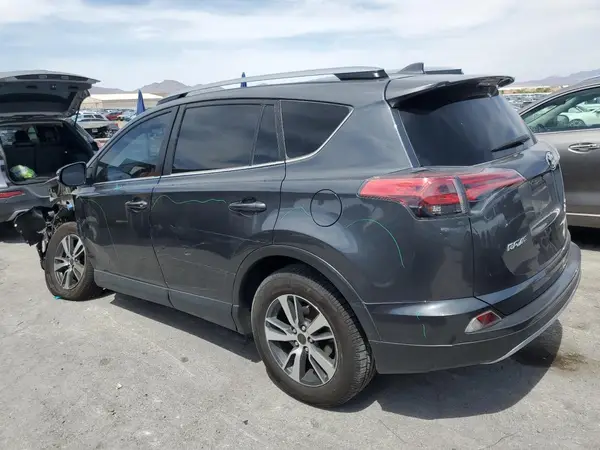 JTMRFREVXJD231321 2018 TOYOTA RAV 4 - Image 2
