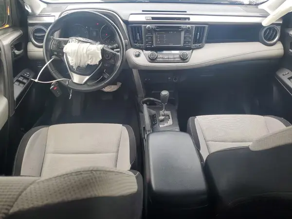 JTMRFREVXJJ726622 2018 TOYOTA RAV 4 - Image 8