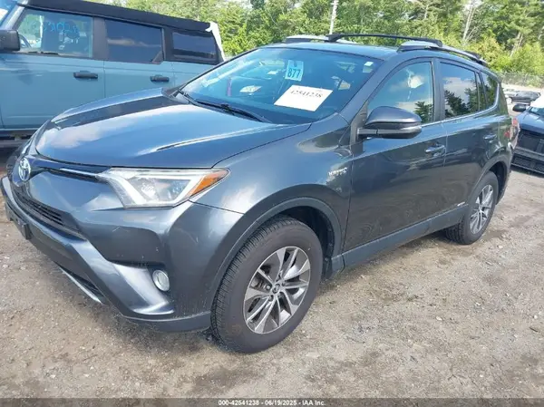 JTMRJREV0GD024640 2016 TOYOTA RAV 4 - Image 2