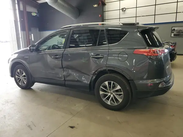 JTMRJREV0GD035203 2016 TOYOTA RAV 4 - Image 2
