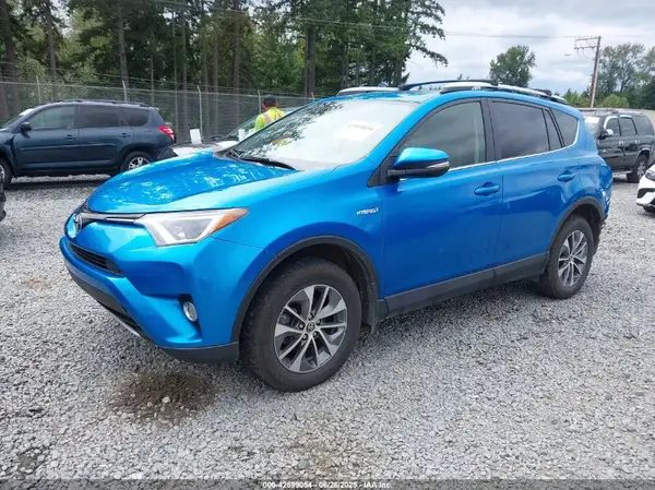 JTMRJREV0GD037159 2016 TOYOTA RAV 4 - Image 2