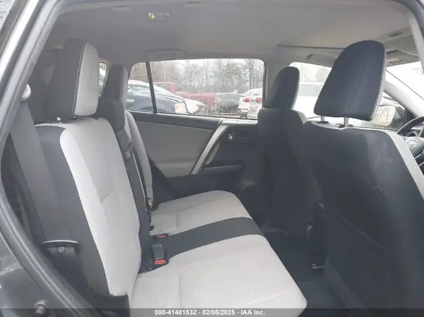 JTMRJREV0GD049327 2016 TOYOTA RAV 4 - Image 8