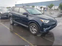 JTMRJREV0HD079929 2017 TOYOTA RAV 4