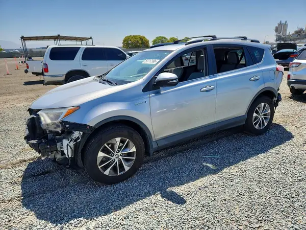 JTMRJREV0HD089294 2017 TOYOTA RAV 4 - Image 1