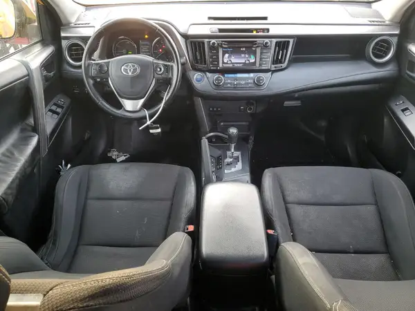 JTMRJREV0HD095435 2017 TOYOTA RAV 4 - Image 8