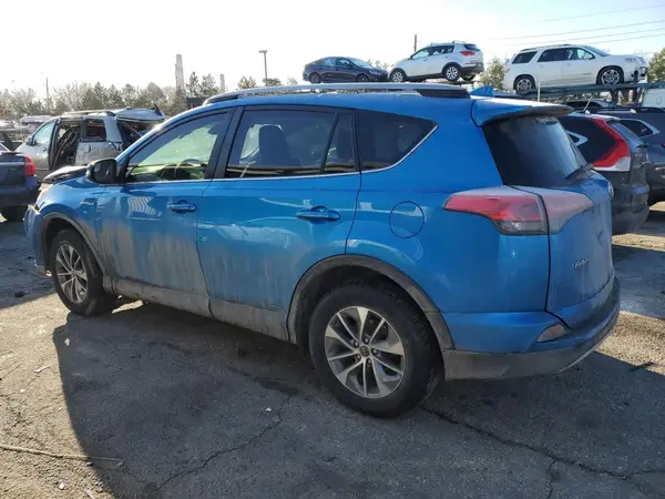 JTMRJREV0HD100603 2017 TOYOTA RAV 4 - Image 2