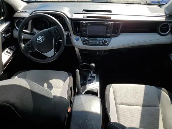 JTMRJREV0HD142222 2017 TOYOTA RAV 4 - Image 8
