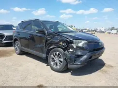 JTMRJREV0JD179146 2018 TOYOTA RAV 4