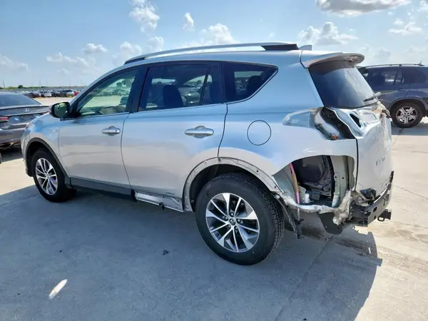 JTMRJREV1GD037106 2016 TOYOTA RAV 4 - Image 2