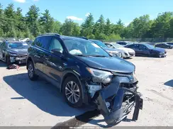 JTMRJREV1HD135134 2017 TOYOTA RAV 4