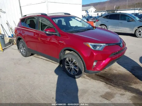 JTMRJREV1JD166633 2018 TOYOTA RAV 4 - Image 1