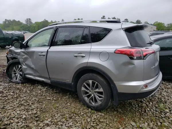 JTMRJREV1JD170729 2018 TOYOTA RAV 4 - Image 2