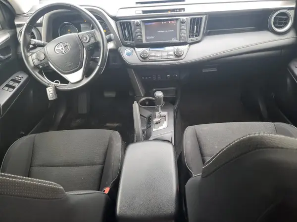 JTMRJREV1JD170729 2018 TOYOTA RAV 4 - Image 8