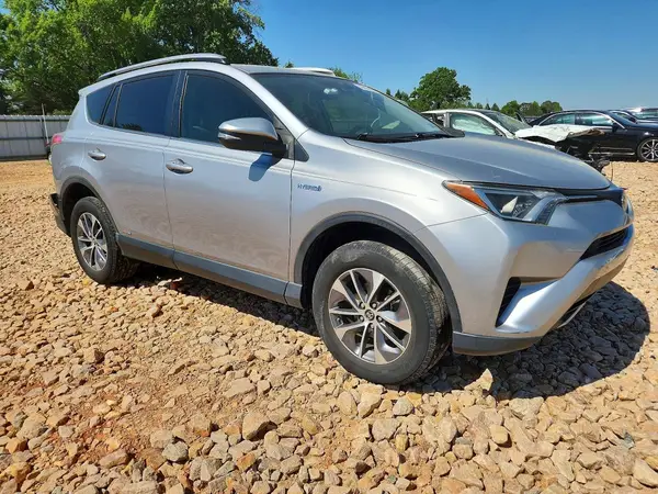 2018 TOYOTA RAV 4 COPART lot 49889496 auction photo 4