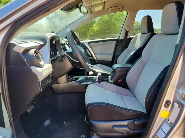 2018 TOYOTA RAV 4 COPART lot 49889496 auction photo 7