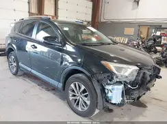 JTMRJREV1JD177969 2018 TOYOTA RAV 4