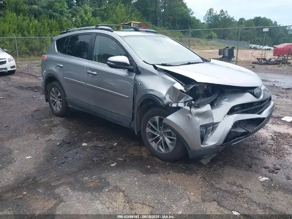 JTMRJREV1JD193220 2018 TOYOTA RAV 4 - Image 1