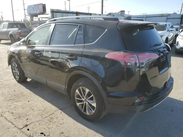JTMRJREV1JD214941 2018 TOYOTA RAV 4 - Image 2