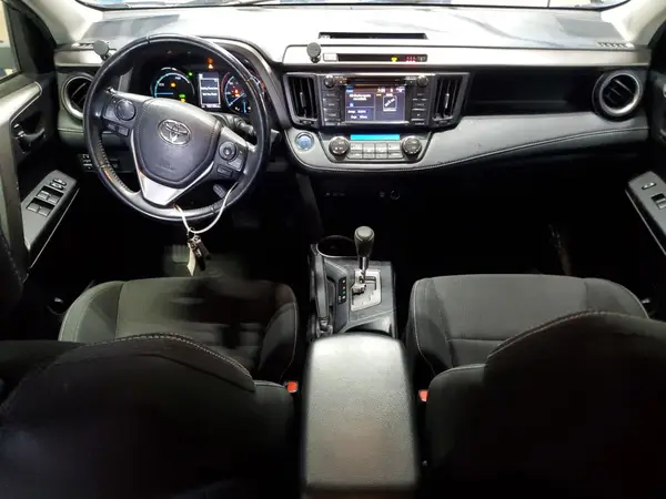 JTMRJREV1JD239029 2018 TOYOTA RAV 4 - Image 8