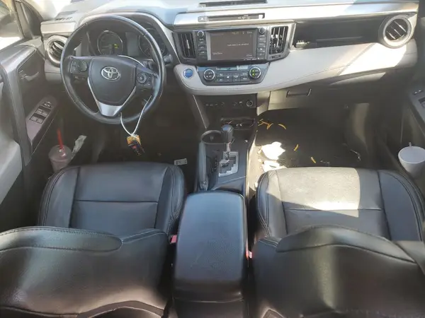 JTMRJREV2GD005765 2016 TOYOTA RAV 4 - Image 8