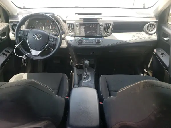 JTMRJREV2GD032657 2016 TOYOTA RAV 4 - Image 8