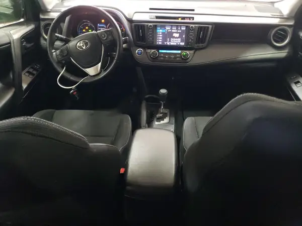 JTMRJREV2HD071900 2017 TOYOTA RAV 4 - Image 8