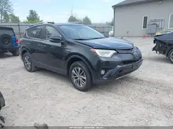 JTMRJREV2HD078619 2017 TOYOTA RAV 4