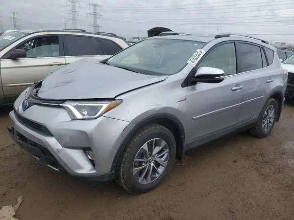 JTMRJREV2HD080693 2017 TOYOTA RAV 4 - Image 1