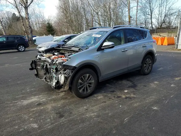 JTMRJREV2HD149690 2017 TOYOTA RAV 4 - Image 1