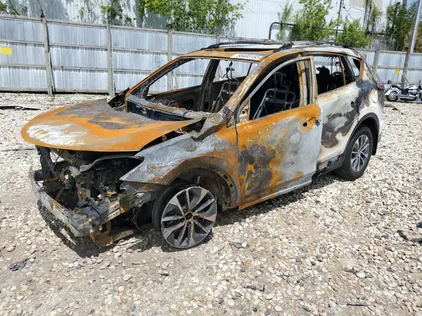JTMRJREV2HD150158 2017 TOYOTA RAV 4 - Image 1