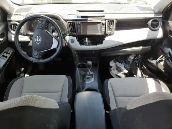 JTMRJREV2JD161960 2018 TOYOTA RAV 4 - Image 8