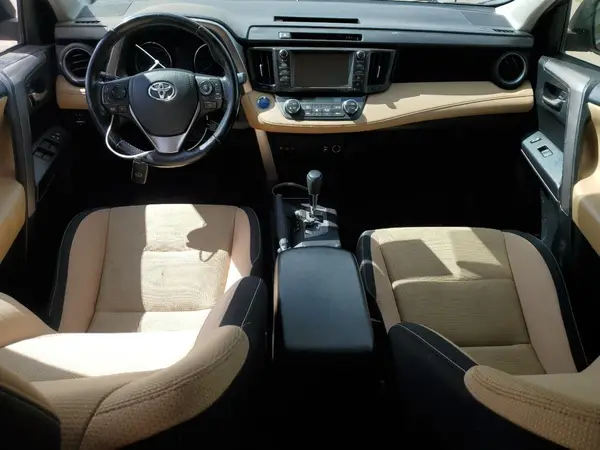 JTMRJREV2JD173185 2018 TOYOTA RAV 4 - Image 8