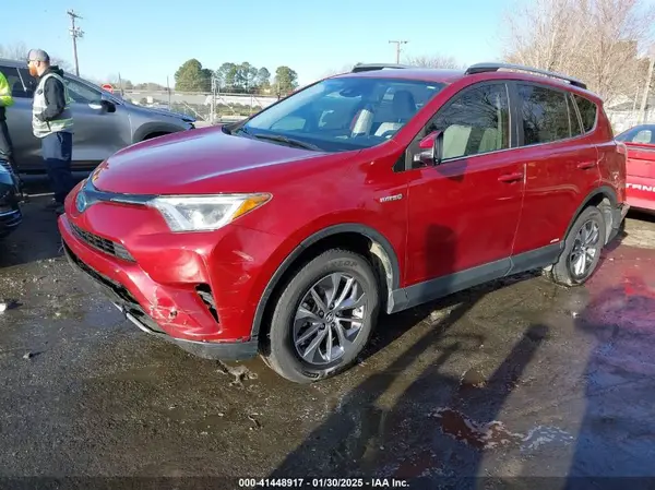 JTMRJREV2JD181383 2018 TOYOTA RAV 4 - Image 2